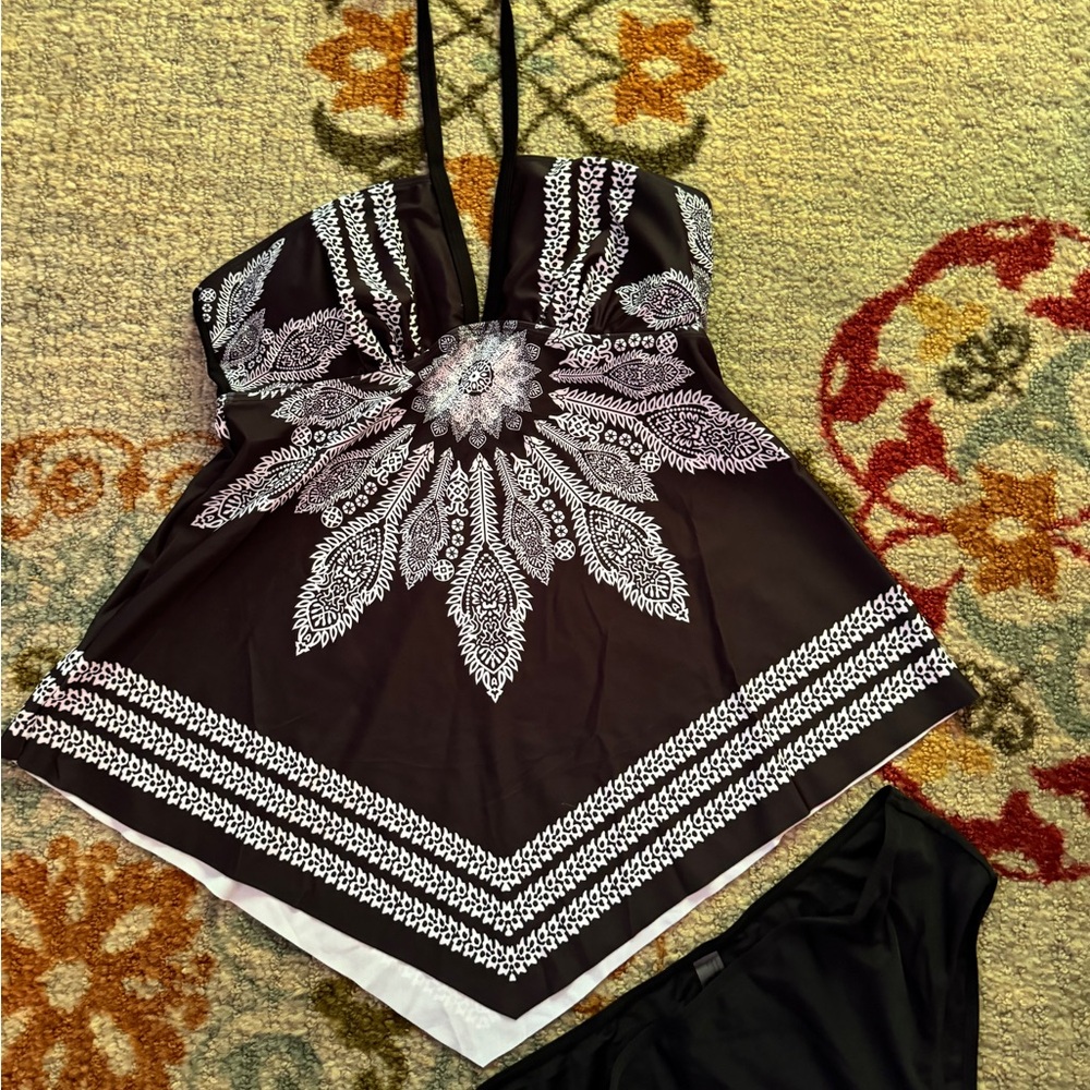 Bathing Suit - Swimdress XL TANKINI AND BOTTOMS